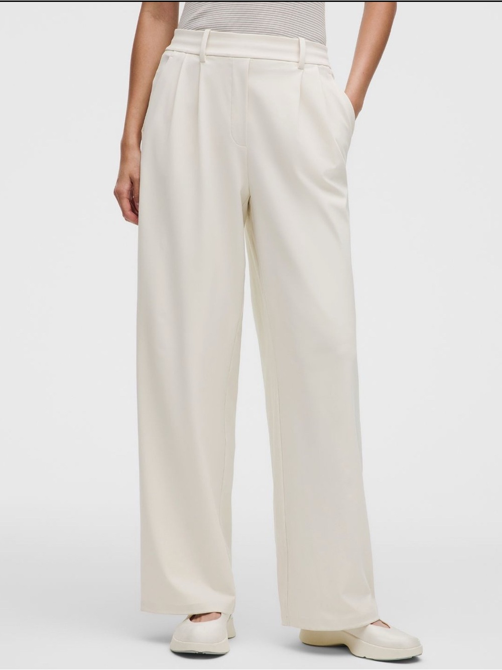 LULULEMON Daydrift High Rise Wide Leg Trouser Reg • L •Light Ivory NWT $148 - Picture 3 of 8